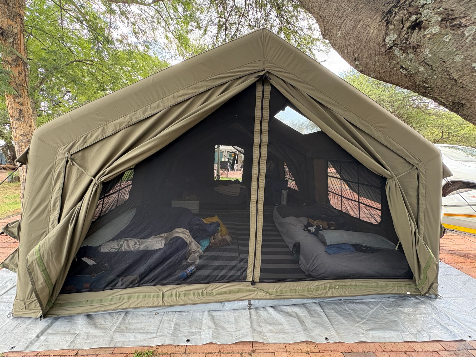 View into the Coody Familia sleeping area through the open mesh doorway